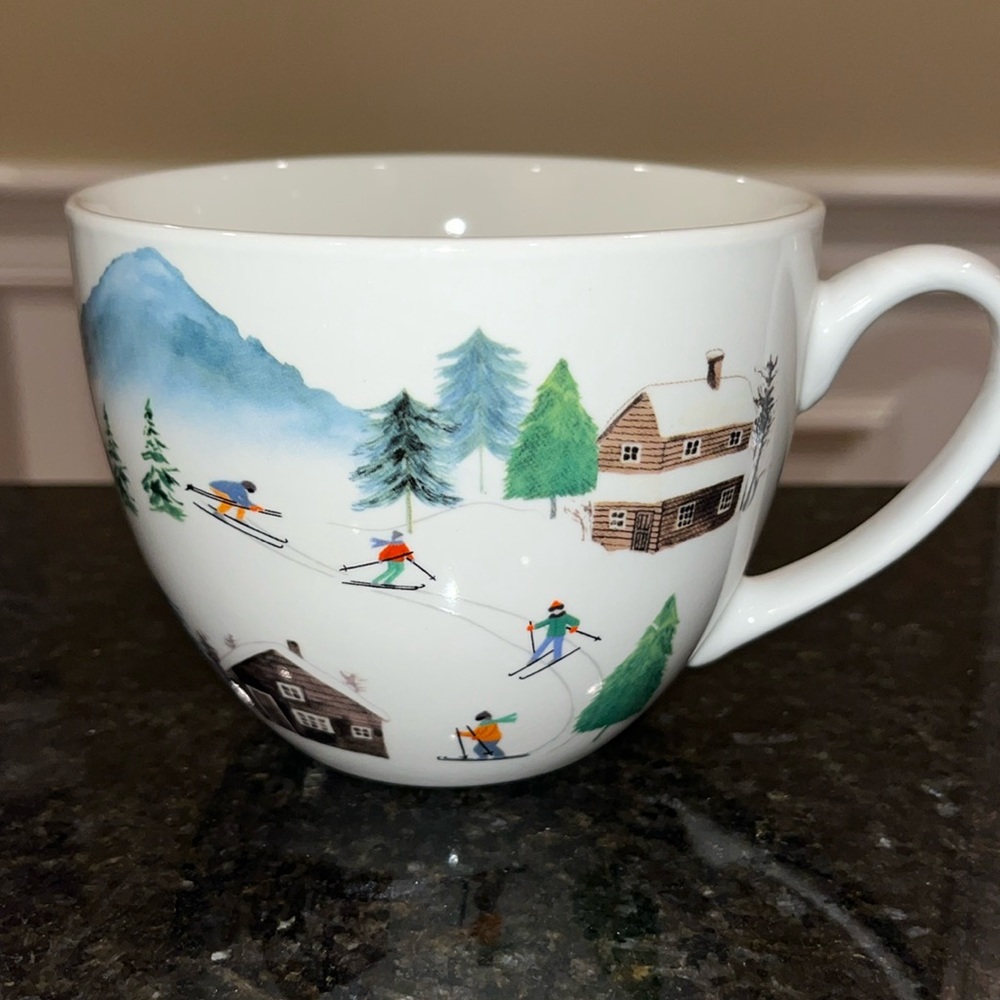 Harvest Green Studio Winter Scene Mug